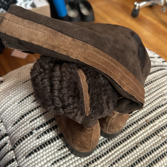 Boots - Picture 4 of 15